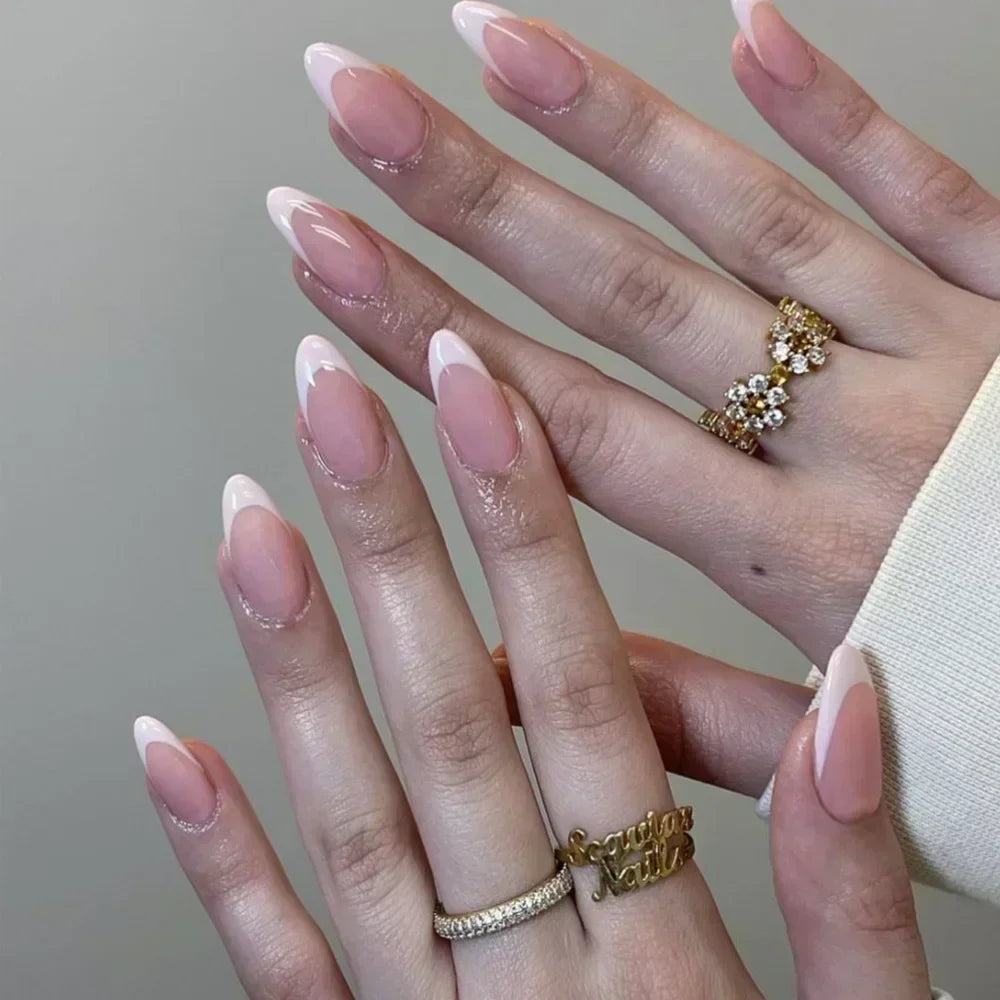 Almond press-on nagels