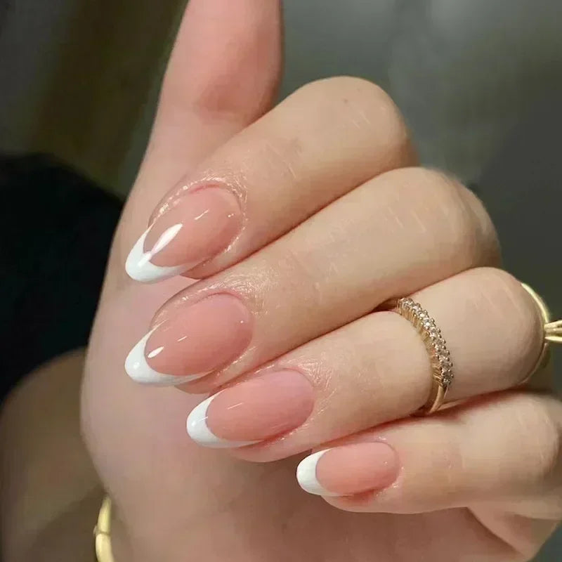 Almond press-on nagels