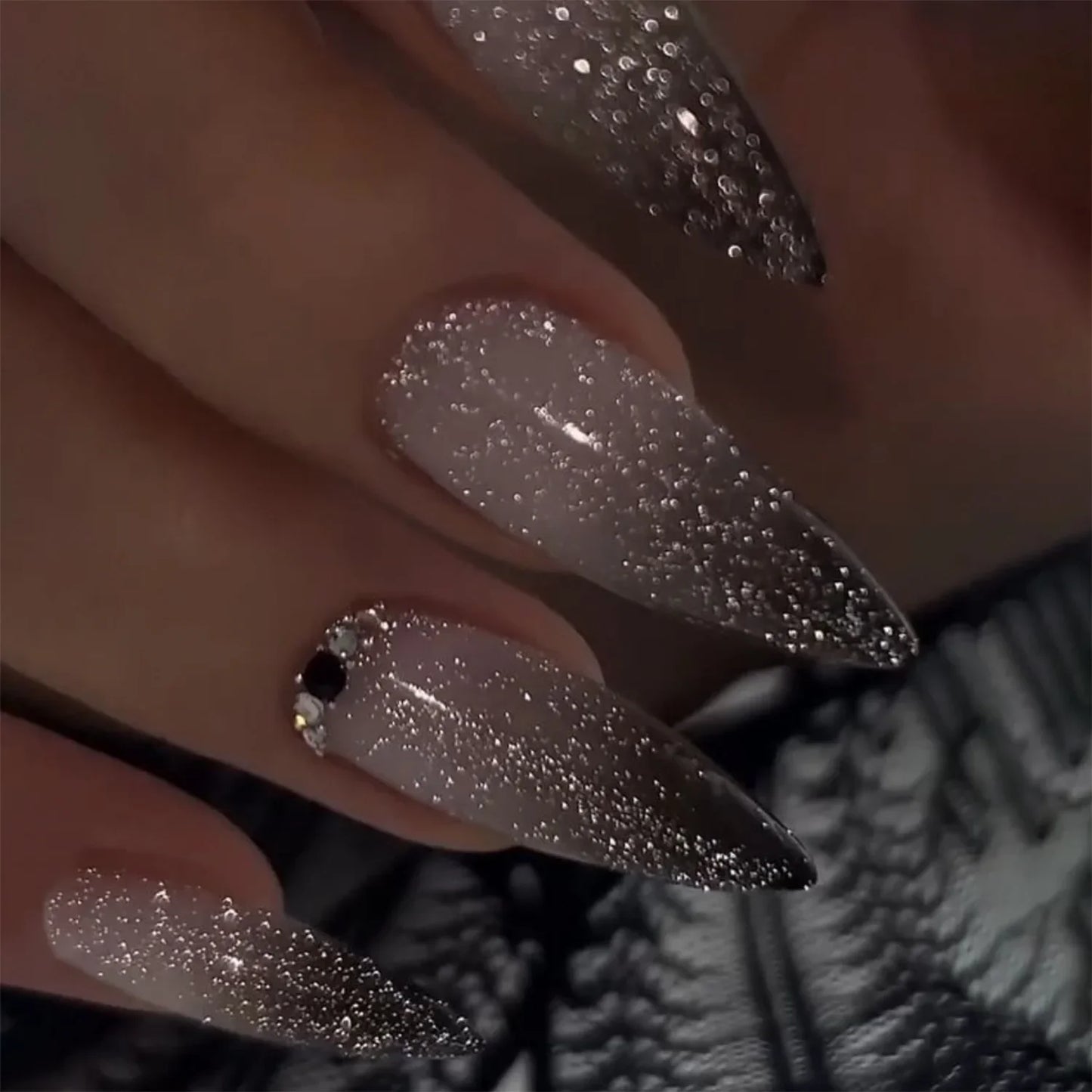 Almond press-on nagels