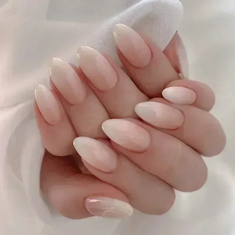 Almond press-on nagels