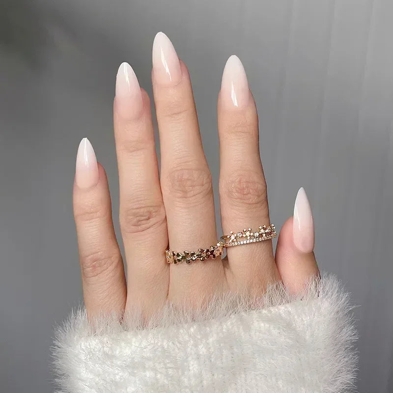 Almond press-on nagels