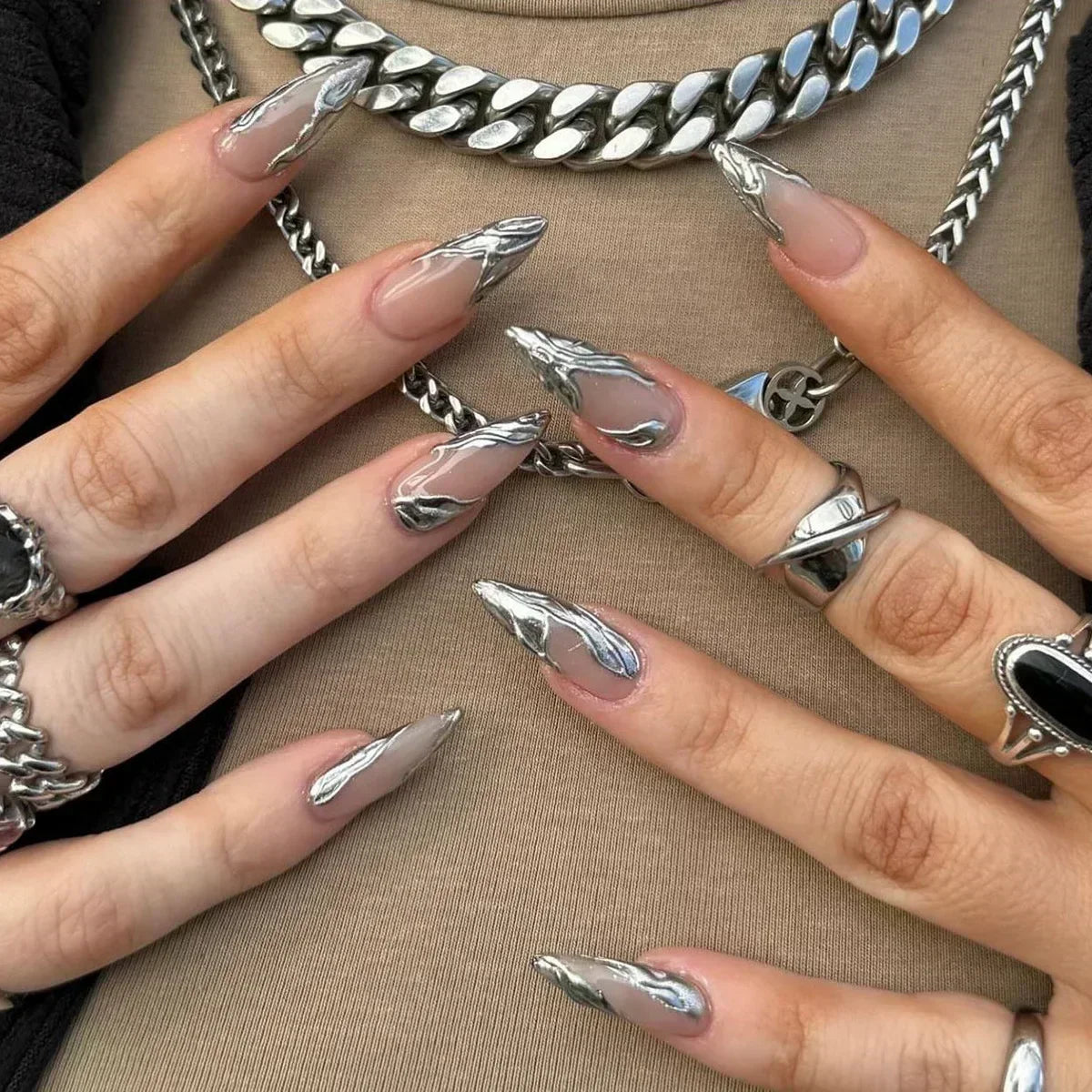 Almond press-on nagels
