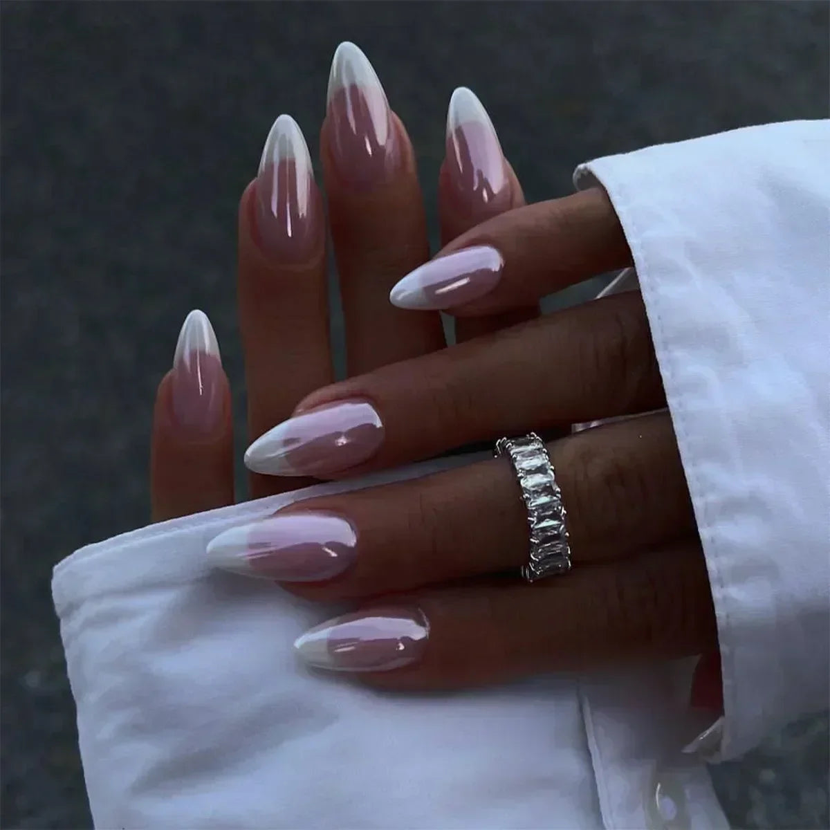 Almond press-on nagels