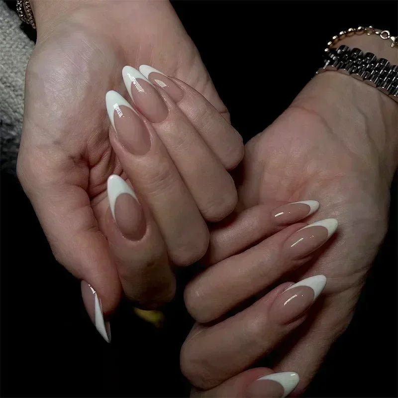 Almond press-on nagels